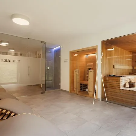 ホテル Boe Sport And Nature アラッバ