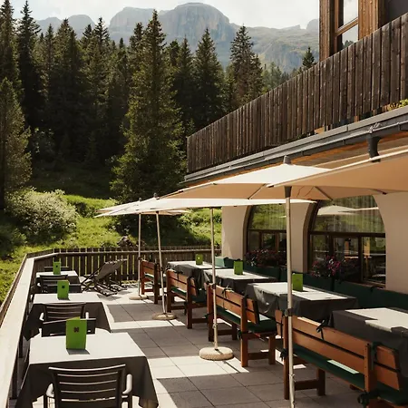 Boè Hotel 3*