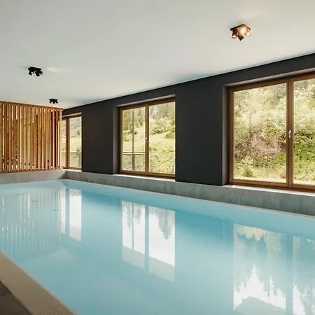 ホテル Boe Sport And Nature アラッバ